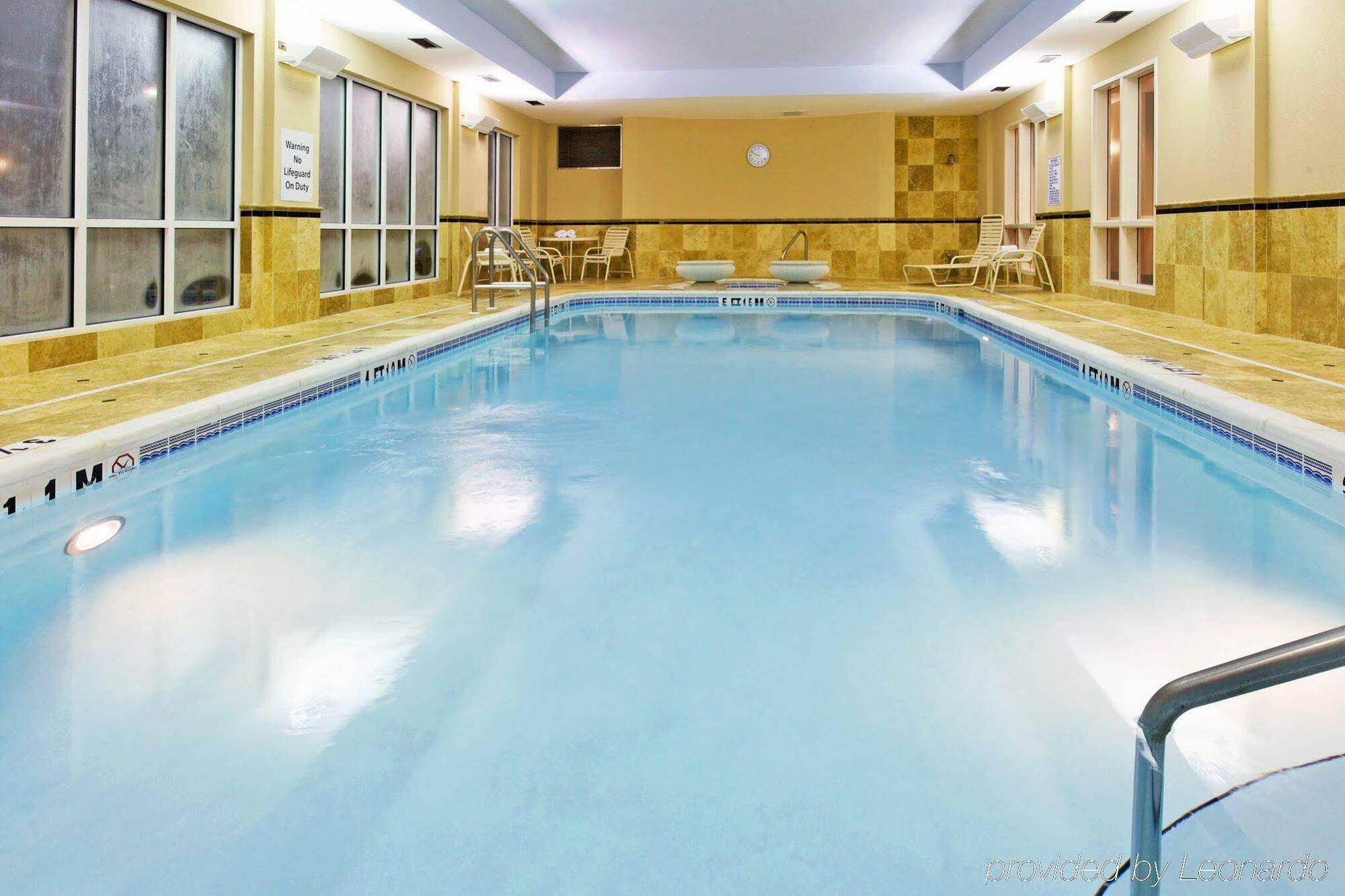 Holiday Inn Express Hotel & Suites Crestview South I-10 By Ihg Eksteriør billede